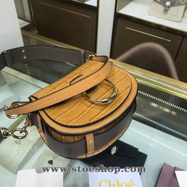 奢侈品高仿chloeChloe本季新品“Tess”單肩包馬術風格採用鱷魚紋皮革、蜥蜴紋皮革和光滑皮革精製而成blpj13745 6 奢侈品高仿chloeChloe本季新品“Tess”單肩包馬術風格採用鱷魚紋皮革、蜥蜴紋皮革和光滑皮革精製而成blpj13745