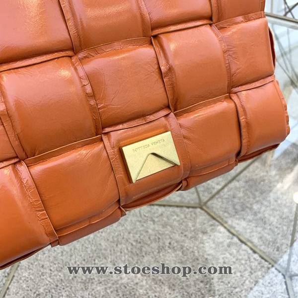 原單A貨BOTTEGA VENETACassette全皮枕頭包 Bottega Veneta立體格子柔軟高級小牛皮blpj13809 8 原單A貨BOTTEGA VENETACassette全皮枕頭包 Bottega Veneta立體格子柔軟高級小牛皮blpj13809
