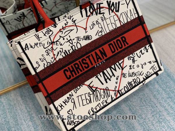 原單celineChristian Amour book tote 七夕系列款濃墨重彩大紅清爽奶油白主色系38種不同語言的“我愛你”塗鴉blpj13817 4 原單celineChristian Amour book tote 七夕系列款濃墨重彩大紅清爽奶油白主色系38種不同語言的“我愛你”塗鴉blpj13817