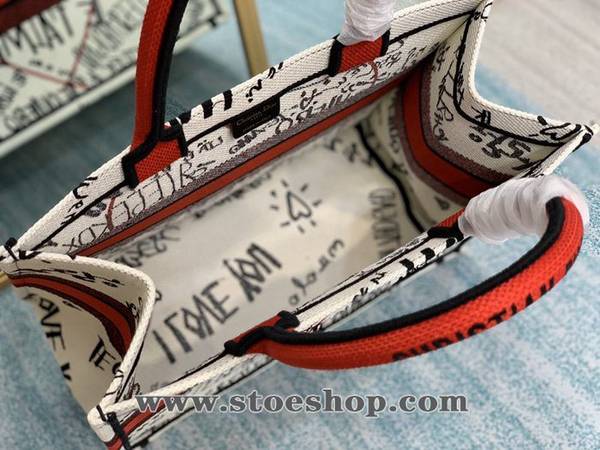 原單celineChristian Amour book tote 七夕系列款濃墨重彩大紅清爽奶油白主色系38種不同語言的“我愛你”塗鴉blpj13817 6 原單celineChristian Amour book tote 七夕系列款濃墨重彩大紅清爽奶油白主色系38種不同語言的“我愛你”塗鴉blpj13817