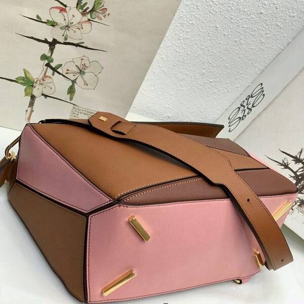 高仿包LOEWE棕拼粉Puzzle進口西班牙小牛皮blpj13829