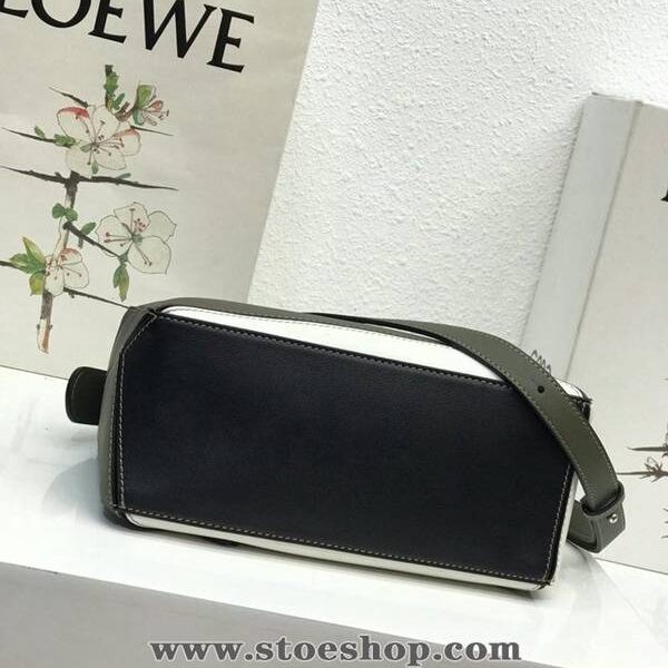 頂級高仿LOEWE墨綠拼白Puzzle 羅意威進口西班牙小牛皮blpj13836
