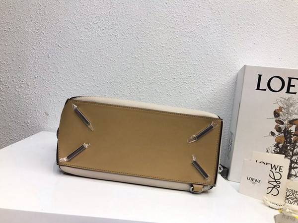 高仿精品批發LOEWE燕麥拼色Puzzle 羅意威進口西班牙小牛皮blpj13841 5 高仿精品批發LOEWE燕麥拼色Puzzle 羅意威進口西班牙小牛皮blpj13841