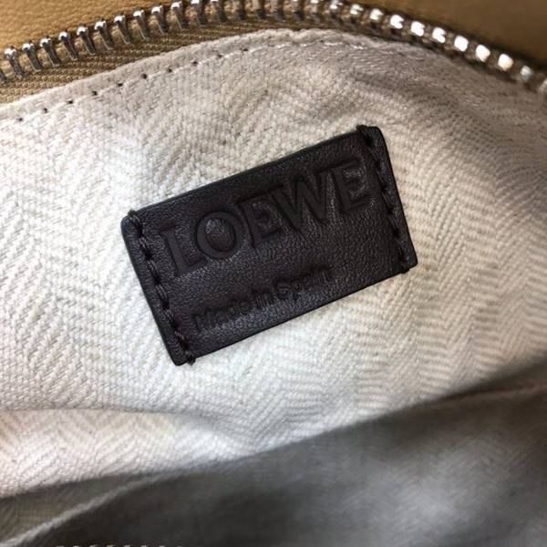 高仿精品批發LOEWE燕麥拼色Puzzle 羅意威進口西班牙小牛皮blpj13841 9 高仿精品批發LOEWE燕麥拼色Puzzle 羅意威進口西班牙小牛皮blpj13841