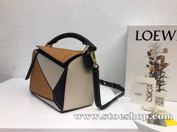 A貨之家LOEWE淺黃拼色Puzzle 羅意威進口西班牙小牛皮blpj13848 3 A貨之家LOEWE淺黃拼色Puzzle 羅意威進口西班牙小牛皮blpj13848