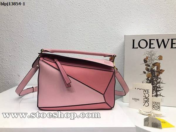 原單A貨LOEWE粉拼Puzzle 羅意威進口西班牙小牛皮blpj13854 1 原單A貨LOEWE粉拼Puzzle 羅意威進口西班牙小牛皮blpj13854