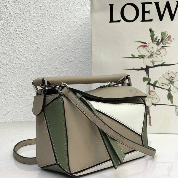 高仿奢侈品LOEWE杏／綠PUZZLEblpj13864