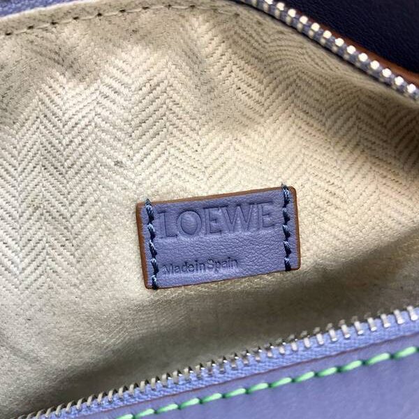 高仿名牌LOEWE藍拼紫羅意威全新推出puzzle mini 進口小牛皮 德國進口莎菲線blpj13871