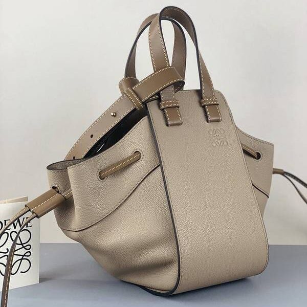 頂級1：1LOEWEhammock小號3046A 沙沙拉繩式開口一級牛皮blpj13901