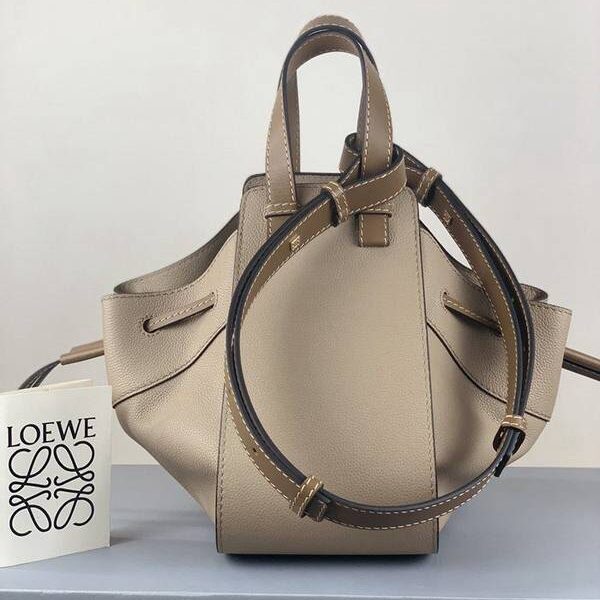頂級1：1LOEWEhammock小號3046A 沙沙拉繩式開口一級牛皮blpj13901