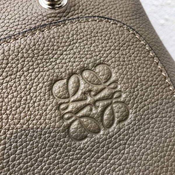 高仿包包批發LOEWE羅意威專櫃新款雙肩包荔枝卡其義大利原裝進口皮blpj13958