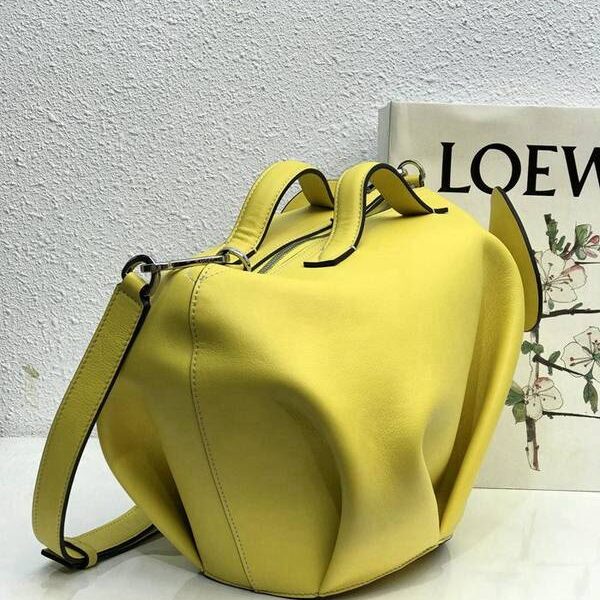 奢侈品a貨LOEWE最走秀款大象進囗小牛皮拼接而成blpj14028