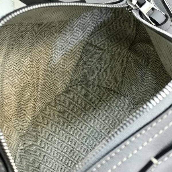 高仿包包LOEWE最走秀款大象進囗小牛皮拼接而成blpj14030