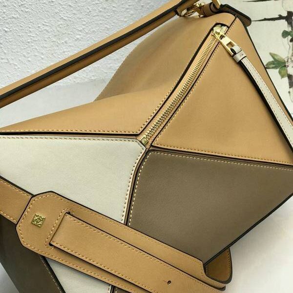 奢侈品高仿LOEWEPuzzle Bag10171棕/白blpj14084