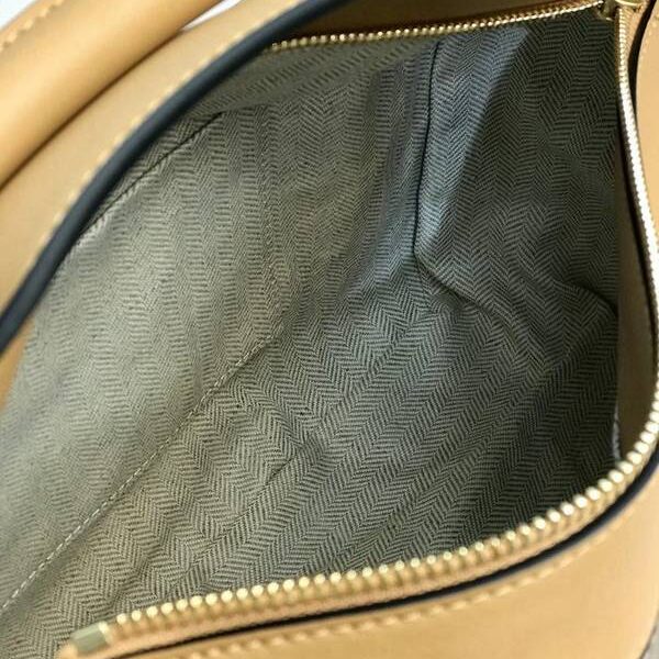 奢侈品高仿LOEWEPuzzle Bag10171棕/白blpj14084