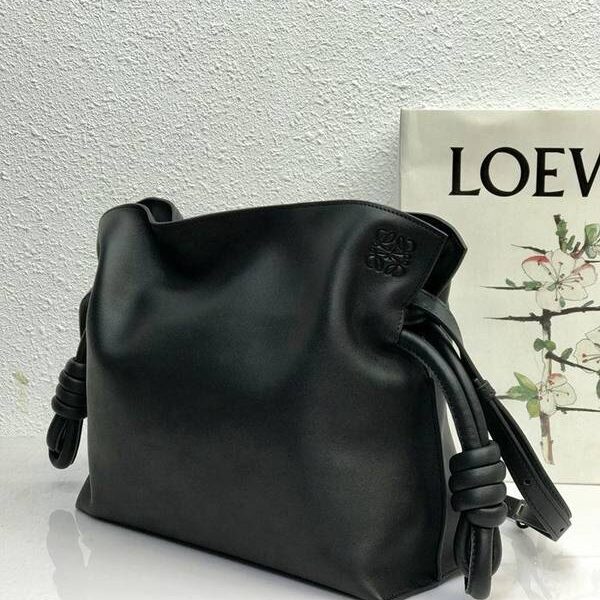 高仿原單LOEWEFlamenco clutch系列福袋小牛皮blpj14088