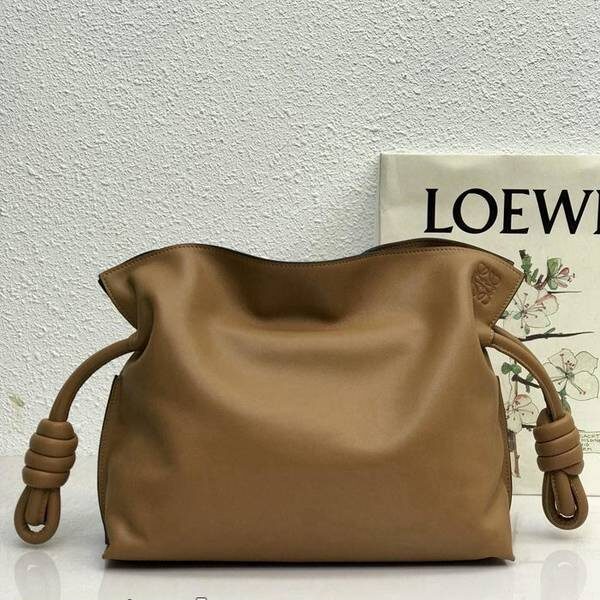 高仿原版LOEWEFlamenco clutch系列福袋小牛皮blpj14089