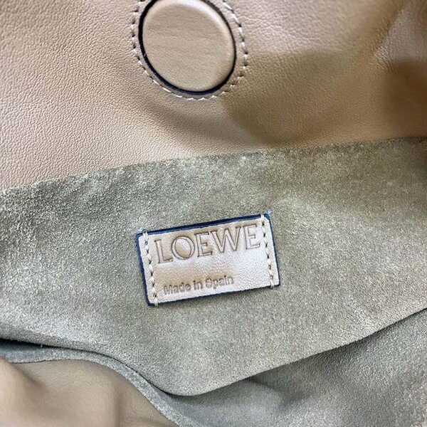 高仿原版LOEWEFlamenco clutch系列福袋小牛皮blpj14089