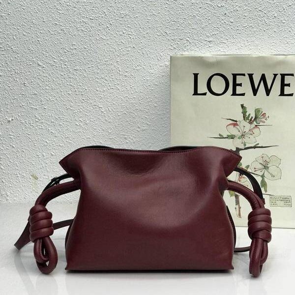 原單奢侈品LOEWEFlamenco 迷你福袋柔軟細膩小牛皮blpj14096