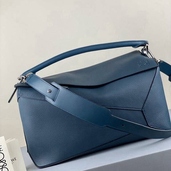 高仿精品LOEWEpuzzle36cm2020春夏款 柔軟天然牛皮blpj14192
