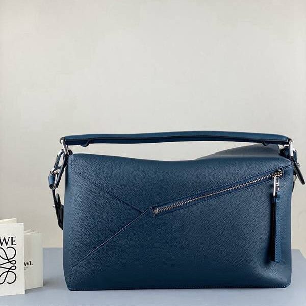高仿精品LOEWEpuzzle36cm2020春夏款 柔軟天然牛皮blpj14192