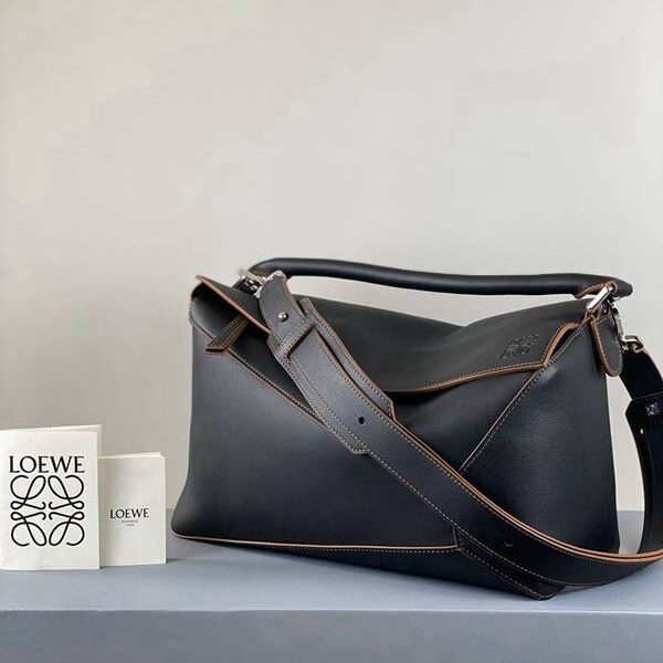 奢侈品高仿LOEWEpuzzle36cm2020春夏款 柔軟天然牛皮blpj14197
