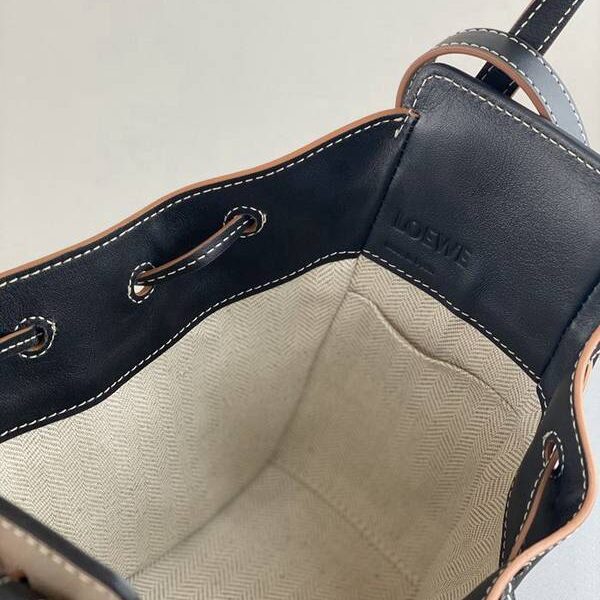 高仿名牌包LOEWE杏拼黑 Mini Hammock Dw Bag迷你吊床包blpj14291