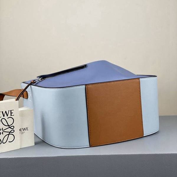 奢侈品高仿LOEWE藍莓紫Loewe hammock西班牙小牛皮blpj14310 15 奢侈品高仿LOEWE藍莓紫Loewe hammock西班牙小牛皮blpj14310