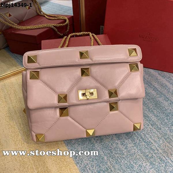 高仿包ValentinoValentino Garavani Roman Stud 納帕羊皮革鏈條包blpj14349 1 高仿包ValentinoValentino Garavani Roman Stud 納帕羊皮革鏈條包blpj14349