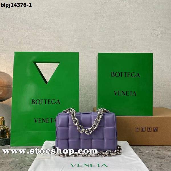 原單1:1BOTTEGA VENETA薰衣草色鏈條枕頭包padded 枕頭包blpj14376 1 原單1:1BOTTEGA VENETA薰衣草色鏈條枕頭包padded 枕頭包blpj14376