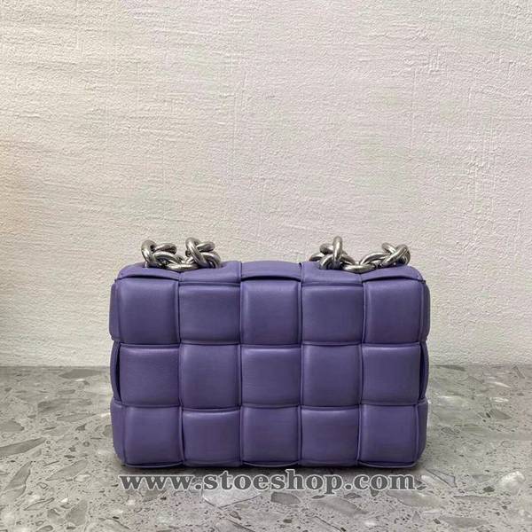 原單1:1BOTTEGA VENETA薰衣草色鏈條枕頭包padded 枕頭包blpj14376 4 原單1:1BOTTEGA VENETA薰衣草色鏈條枕頭包padded 枕頭包blpj14376