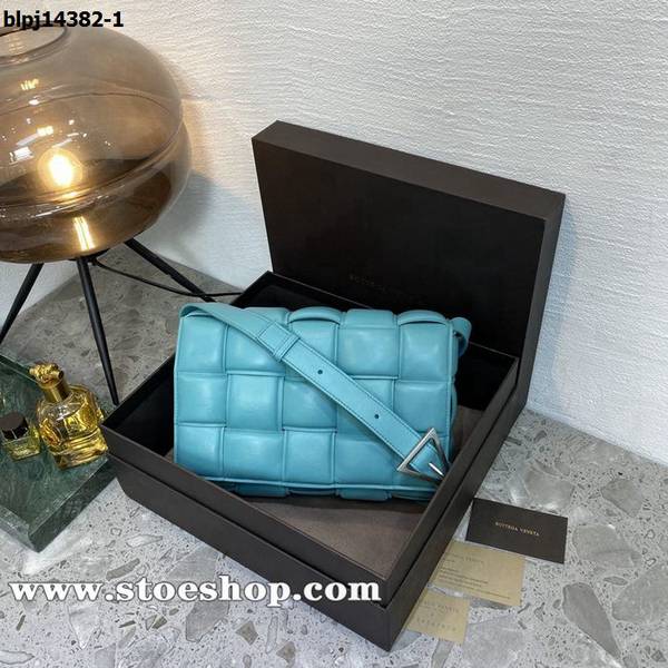 原單BOTTEGA VENETACassette枕頭包柔軟高級小牛皮blpj14382 1 原單BOTTEGA VENETACassette枕頭包柔軟高級小牛皮blpj14382