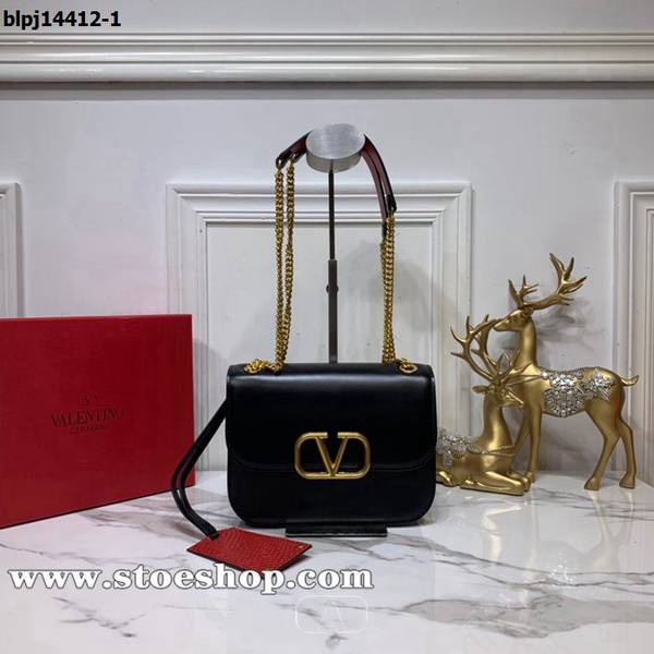 奢侈品a貨Valentino Garavani mini 皮革單肩包 1 奢侈品a貨Valentino Garavani mini 皮革單肩包