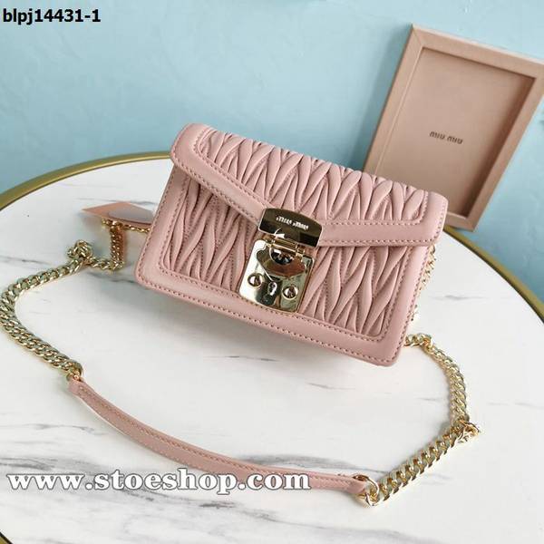 高仿miumiu淺粉5BH099,頂級進口Matelasse小羊皮材質blpj14431 1 高仿miumiu淺粉5BH099,頂級進口Matelasse小羊皮材質blpj14431