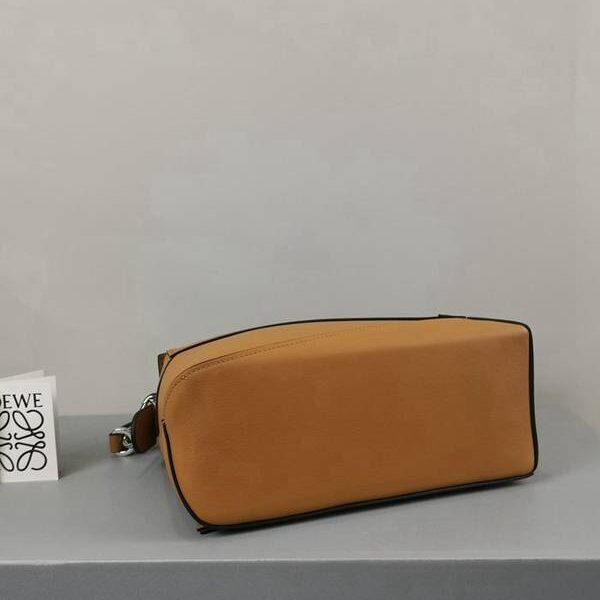 名牌高仿LOEWEPuzzle編織手提 採用進口西班牙小牛皮blpj14440