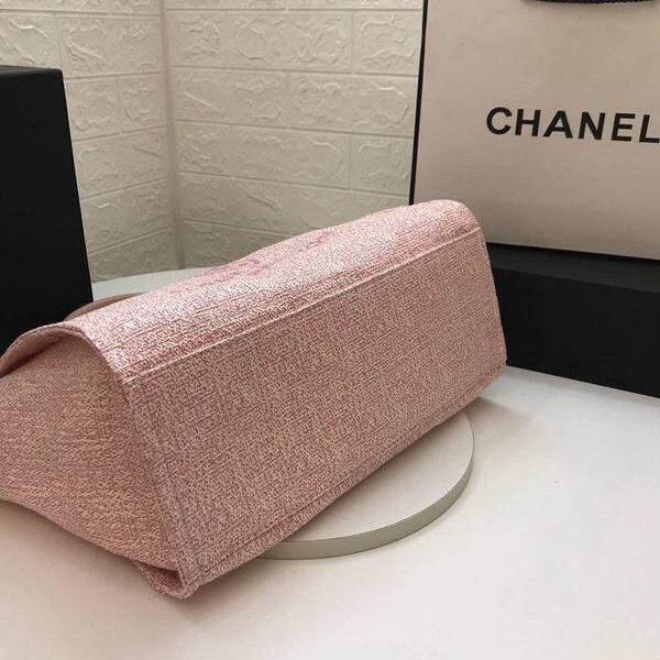 男精品背包高仿chanel 66941大號沙灘牛仔帆布包chanel deauville春夏迪拜度假系列經典購物袋帶手柄大號媽咪包chb10144