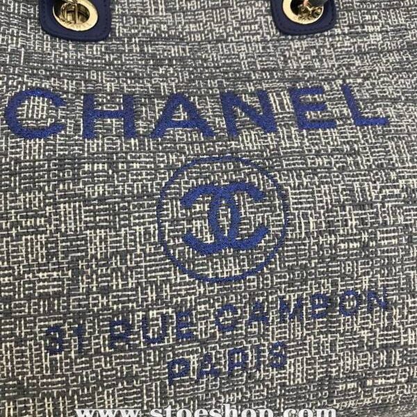 香奈兒包包高仿chanel 66941大號沙灘牛仔帆布包chanel deauville春夏迪拜度假系列經典購物袋帶手柄大號媽咪包chb10146