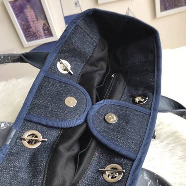 香奈兒背包高仿chanel 66941大號沙灘牛仔帆布包chanel deauville春夏迪拜度假系列經典購物袋帶手柄大號媽咪包chb10149