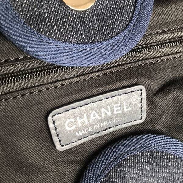 香奈兒背包高仿chanel 66941大號沙灘牛仔帆布包chanel deauville春夏迪拜度假系列經典購物袋帶手柄大號媽咪包chb10149