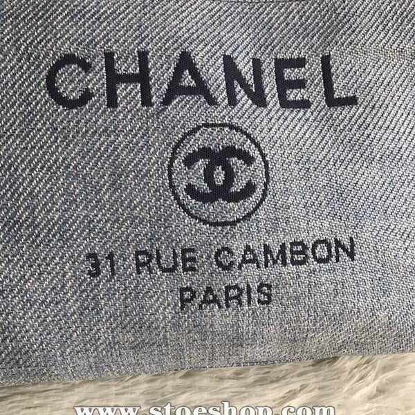 香奈兒後背包高仿chanel 66941大號沙灘牛仔帆布包chanel deauville春夏迪拜度假系列經典購物袋帶手柄大號媽咪包chb10154