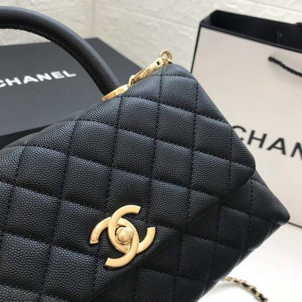 chanel背包1：1A92990最新棱格細顆粒壓花小牛皮配與小球紋手柄單肩斜挎手提中號口蓋包chb10181