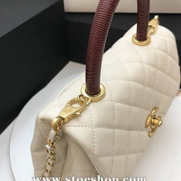 chanel長夾高仿A92990最新棱格細顆粒壓花小牛皮配與手柄單肩斜挎手提中號口蓋包chb10182