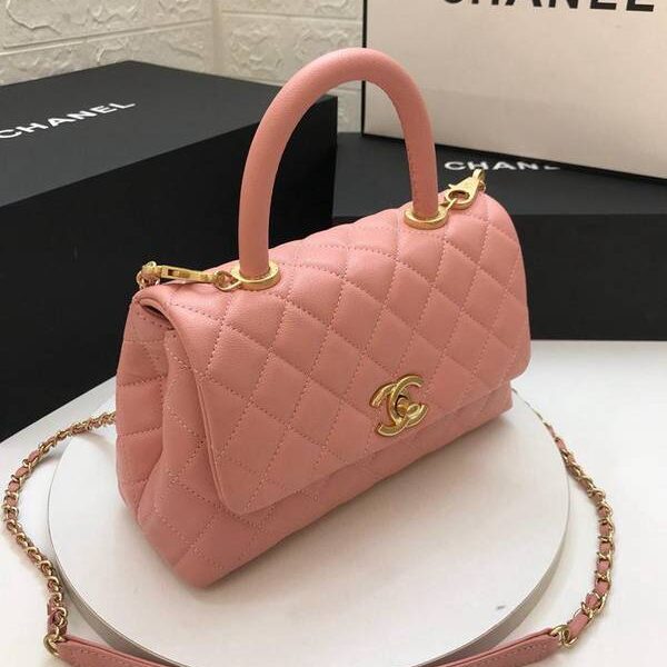 chanel小蜜蜂高仿A92990最新棱格細顆粒壓花小牛皮配與手柄單肩斜挎手提中號口蓋包chb10187