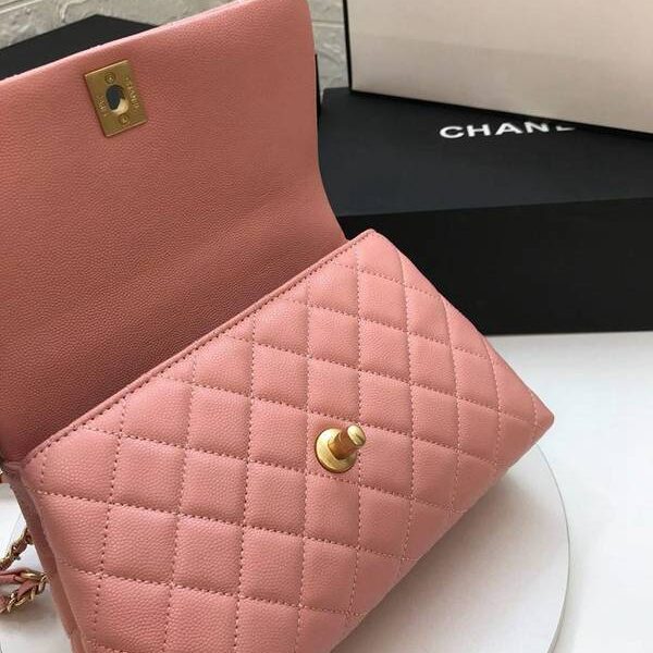 chanel小蜜蜂高仿A92990最新棱格細顆粒壓花小牛皮配與手柄單肩斜挎手提中號口蓋包chb10187