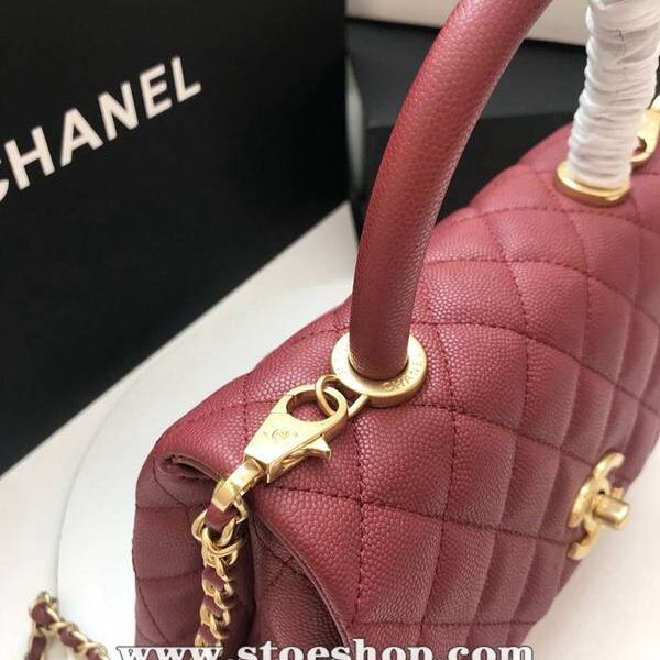 chanel高仿包高仿A92990最新棱格細顆粒壓花小牛皮配與手柄單肩斜挎手提中號口蓋包chb10189