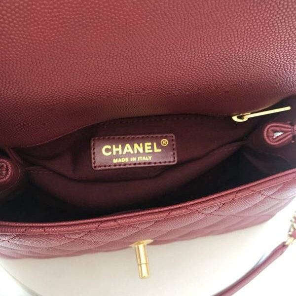 chanel高仿包高仿A92990最新棱格細顆粒壓花小牛皮配與手柄單肩斜挎手提中號口蓋包chb10189