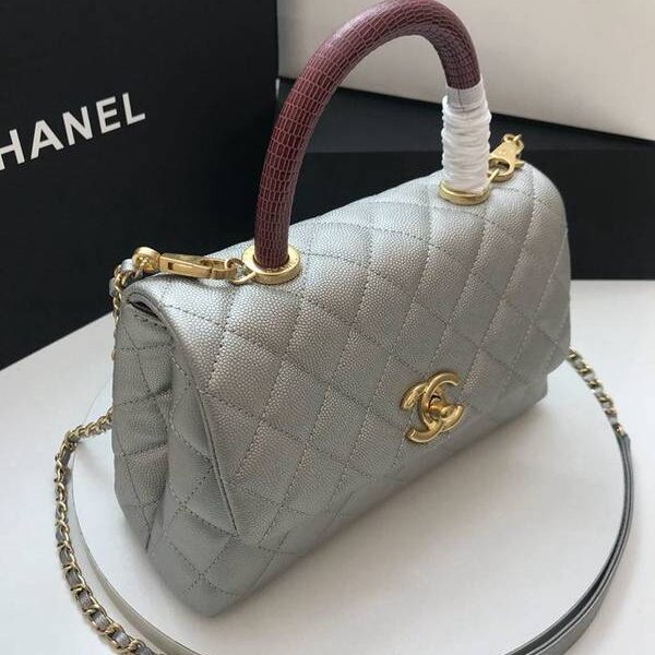 chanel專櫃款1：1A92990最新棱格細顆粒壓花小牛皮配與手柄單肩斜挎手提中號口蓋包chb10190