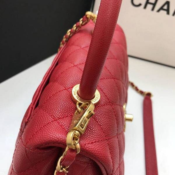chanel手提袋複製品A92990最新棱格細顆粒壓花小牛皮配與小球紋手柄單肩斜挎手提中號口蓋包chb10194