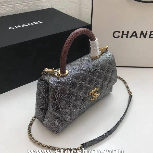 chanel高仿精品包A92990最新棱格細顆粒壓花小牛皮配與小球紋手柄單肩斜挎手提中號口蓋包chb10203