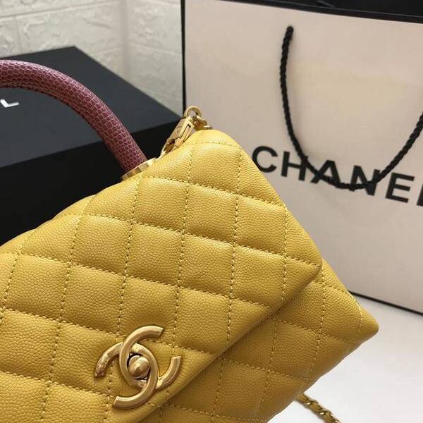 A貨chanelA92990最新棱格細顆粒壓花小牛皮配與小球紋手柄單肩斜挎手提中號口蓋包chb10205